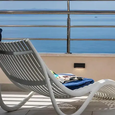 Luxury Penthouse Big Blue טוצפי
